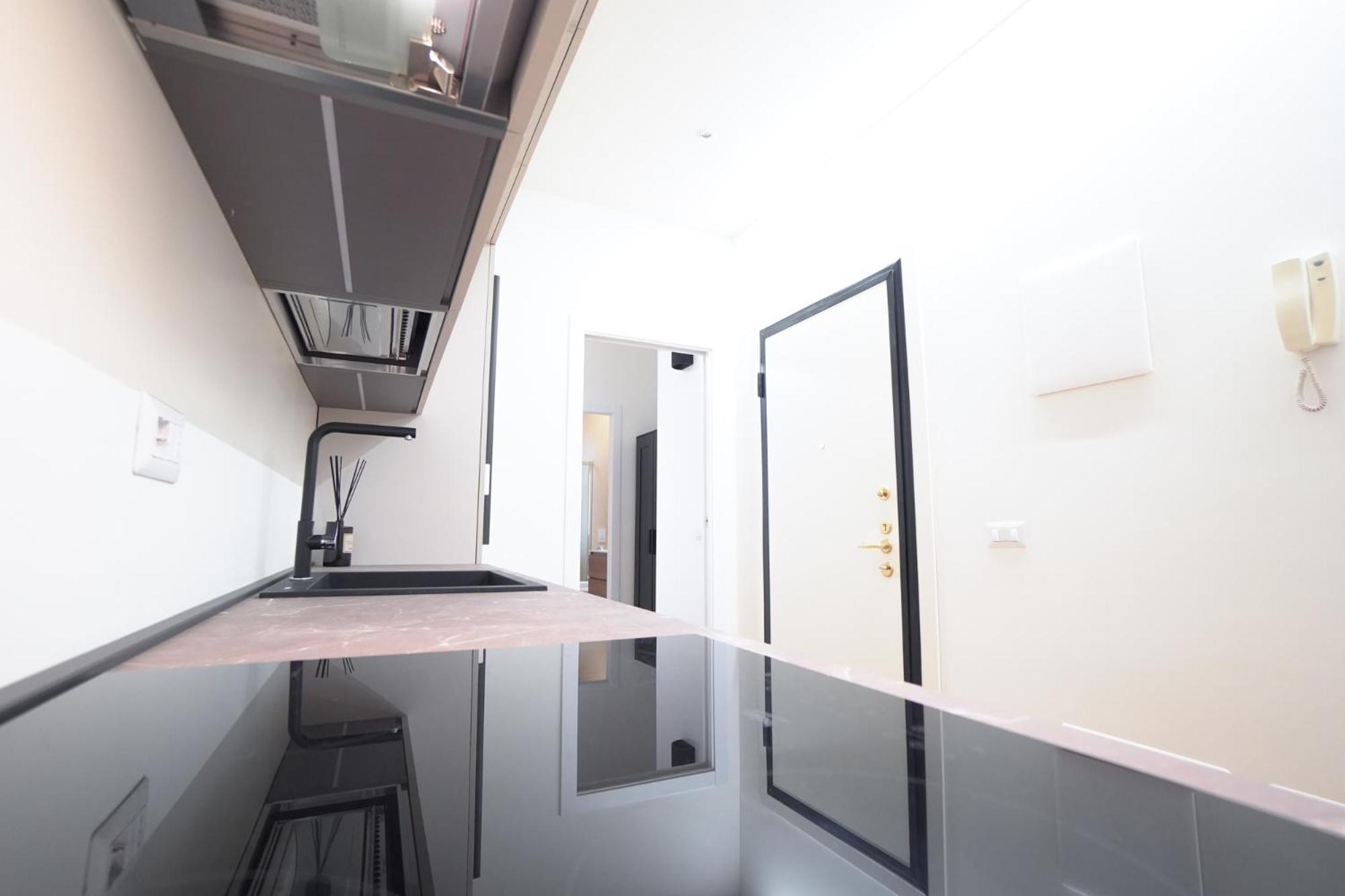 Brera Livings - Luxury Apartment, Full City Center Milano Esterno foto